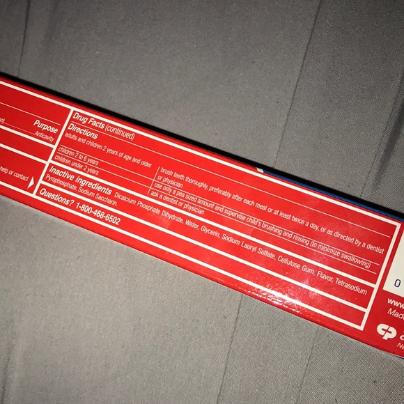 Supreme Colgate Toothpaste🆕 - Picture 11 of 12